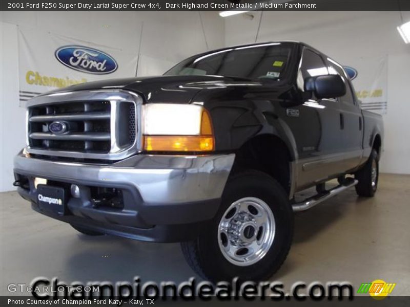 Dark Highland Green Metallic / Medium Parchment 2001 Ford F250 Super Duty Lariat Super Crew 4x4