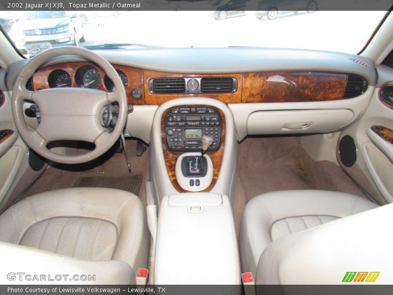 Dashboard of 2002 XJ XJ8