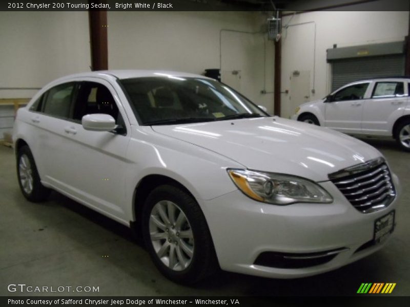 Bright White / Black 2012 Chrysler 200 Touring Sedan