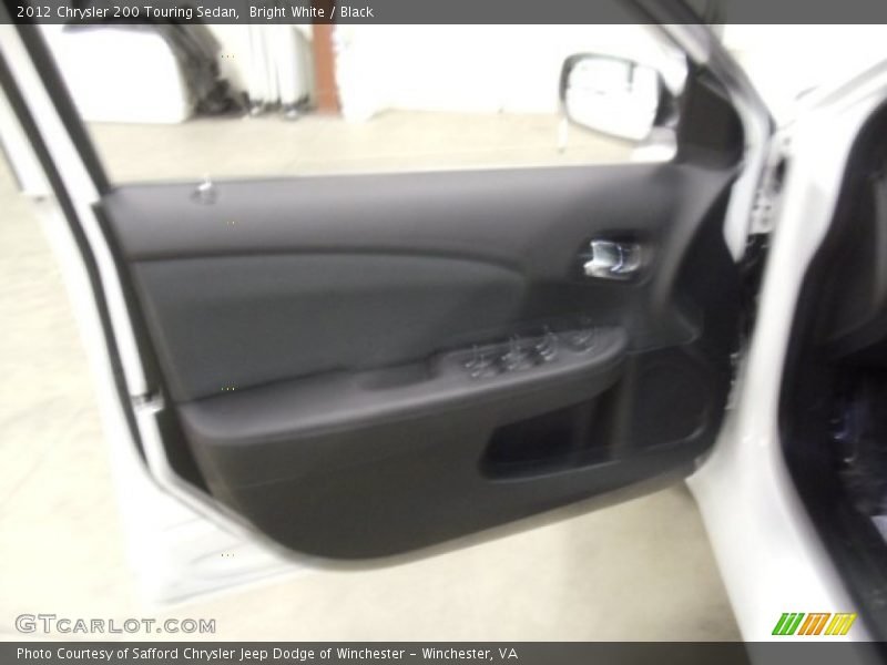 Bright White / Black 2012 Chrysler 200 Touring Sedan