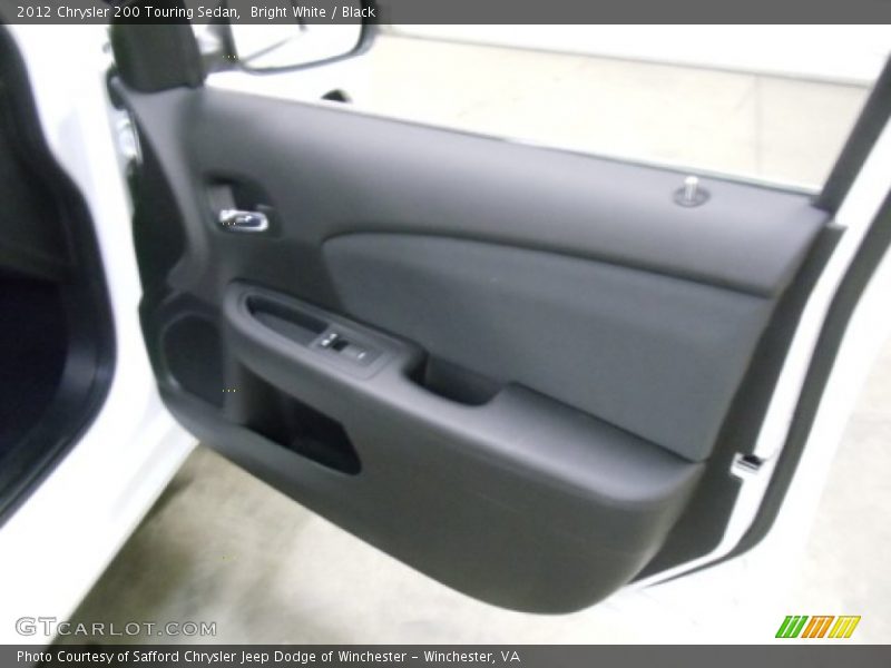 Bright White / Black 2012 Chrysler 200 Touring Sedan