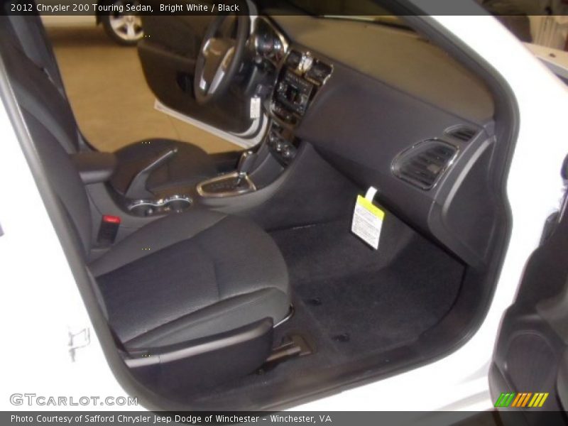 Bright White / Black 2012 Chrysler 200 Touring Sedan