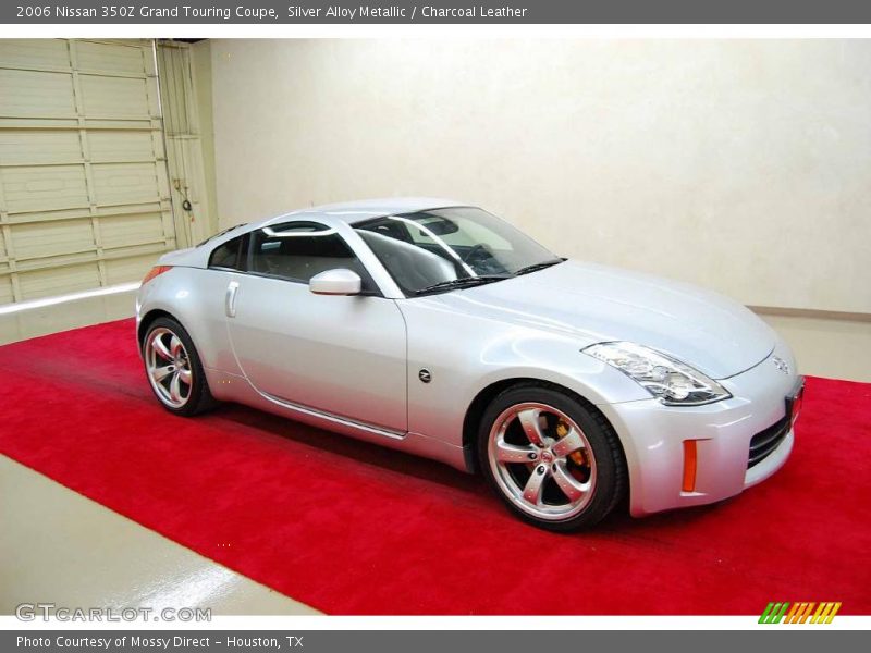 Front 3/4 View of 2006 350Z Grand Touring Coupe
