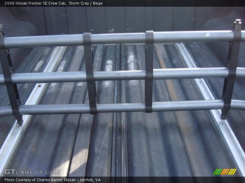 Storm Gray / Beige 2009 Nissan Frontier SE Crew Cab