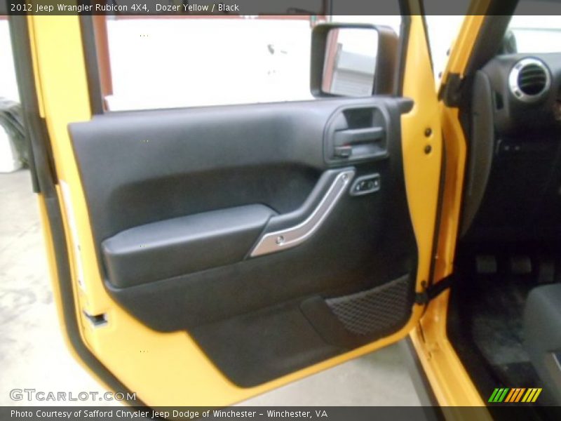 Dozer Yellow / Black 2012 Jeep Wrangler Rubicon 4X4
