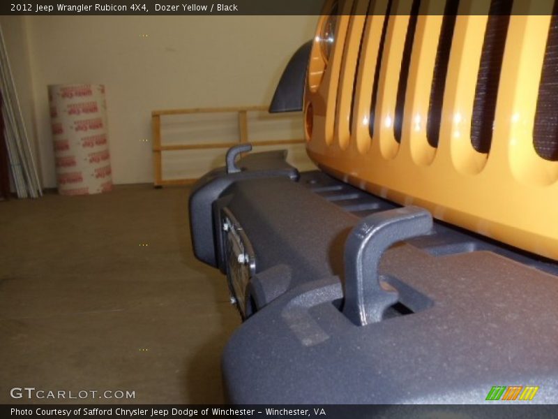 Dozer Yellow / Black 2012 Jeep Wrangler Rubicon 4X4