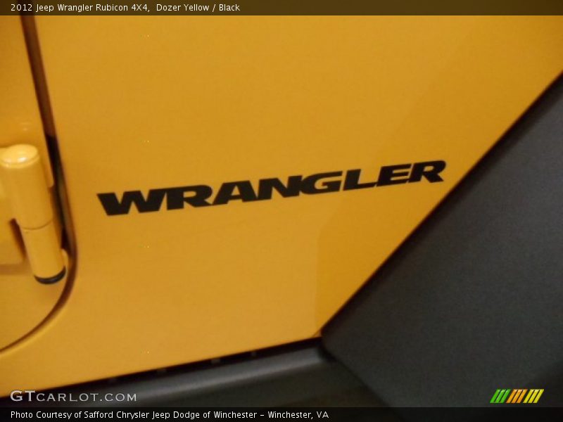 Dozer Yellow / Black 2012 Jeep Wrangler Rubicon 4X4