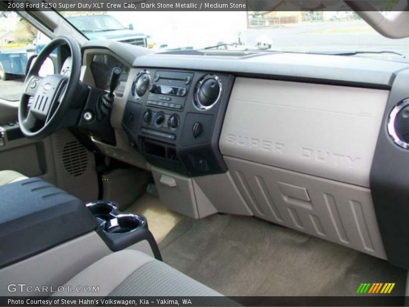 Dark Stone Metallic / Medium Stone 2008 Ford F250 Super Duty XLT Crew Cab