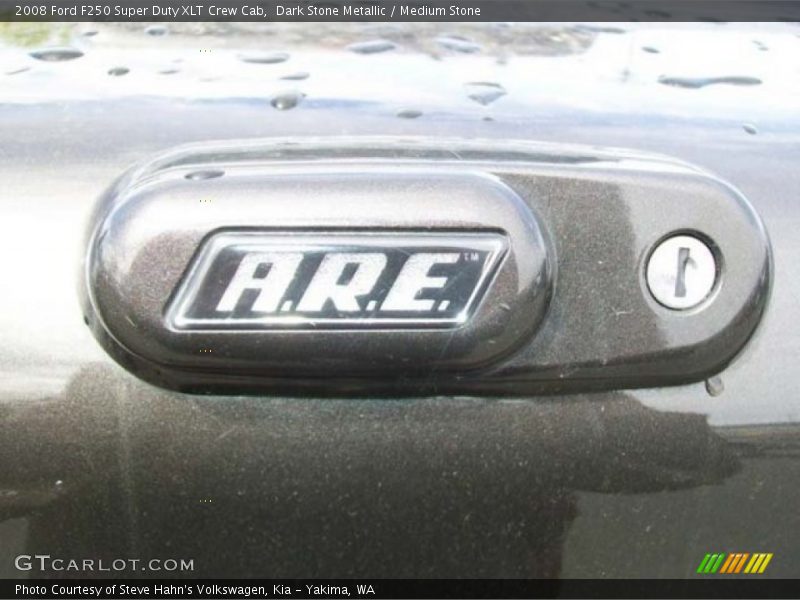 Dark Stone Metallic / Medium Stone 2008 Ford F250 Super Duty XLT Crew Cab