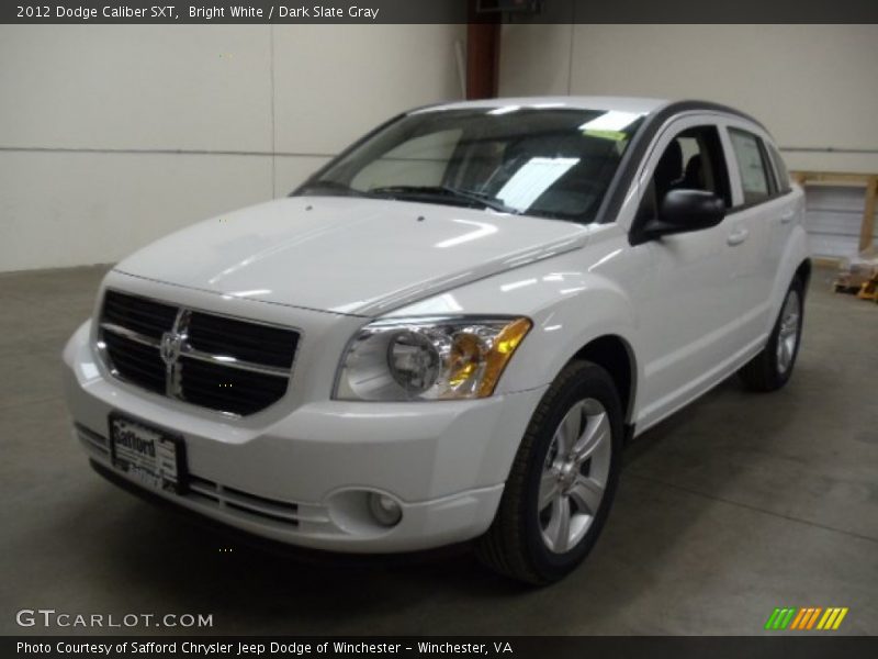 Bright White / Dark Slate Gray 2012 Dodge Caliber SXT