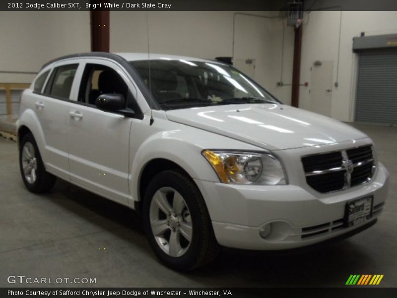 Bright White / Dark Slate Gray 2012 Dodge Caliber SXT