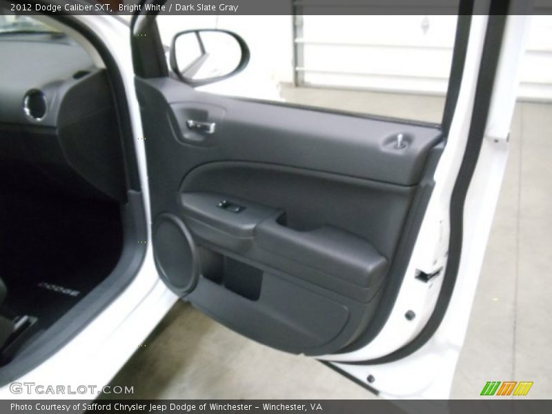 Bright White / Dark Slate Gray 2012 Dodge Caliber SXT