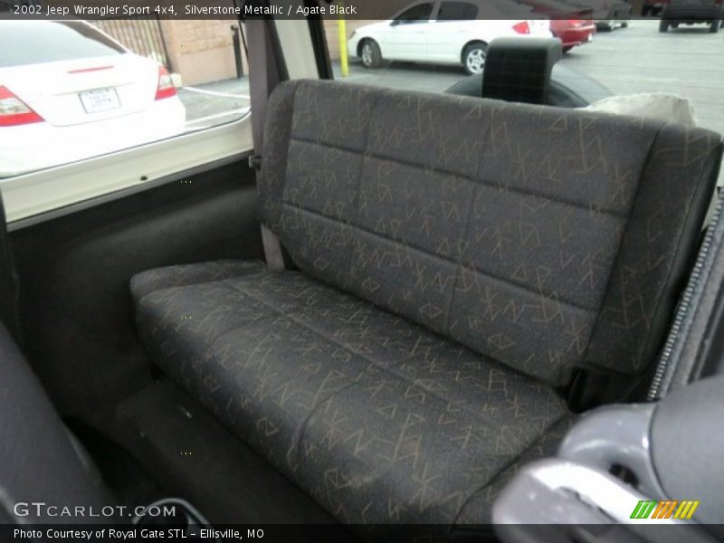 Silverstone Metallic / Agate Black 2002 Jeep Wrangler Sport 4x4