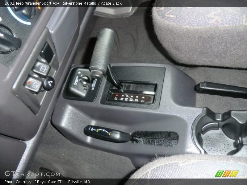 Silverstone Metallic / Agate Black 2002 Jeep Wrangler Sport 4x4