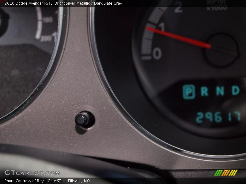 Bright Silver Metallic / Dark Slate Gray 2010 Dodge Avenger R/T