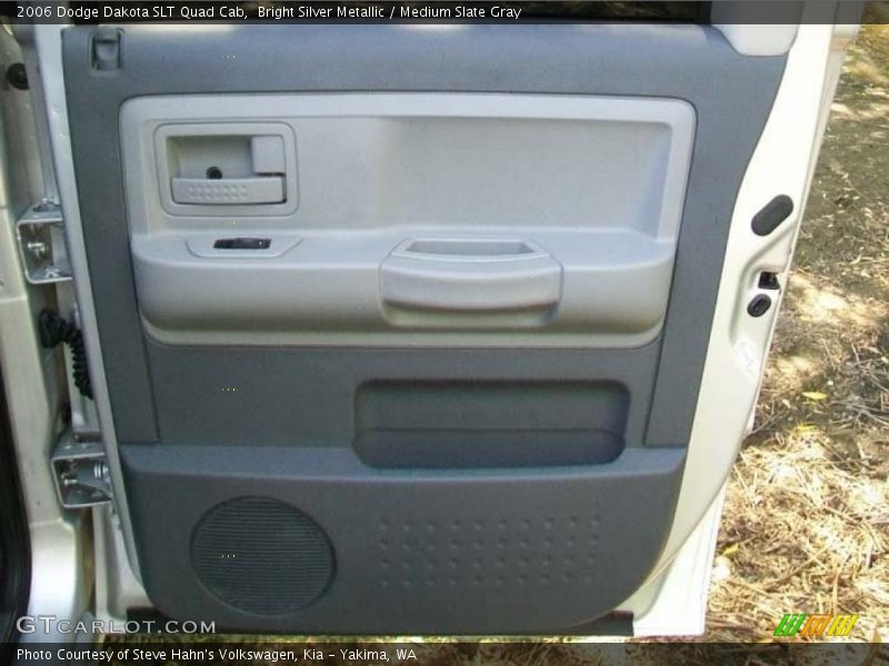 Bright Silver Metallic / Medium Slate Gray 2006 Dodge Dakota SLT Quad Cab