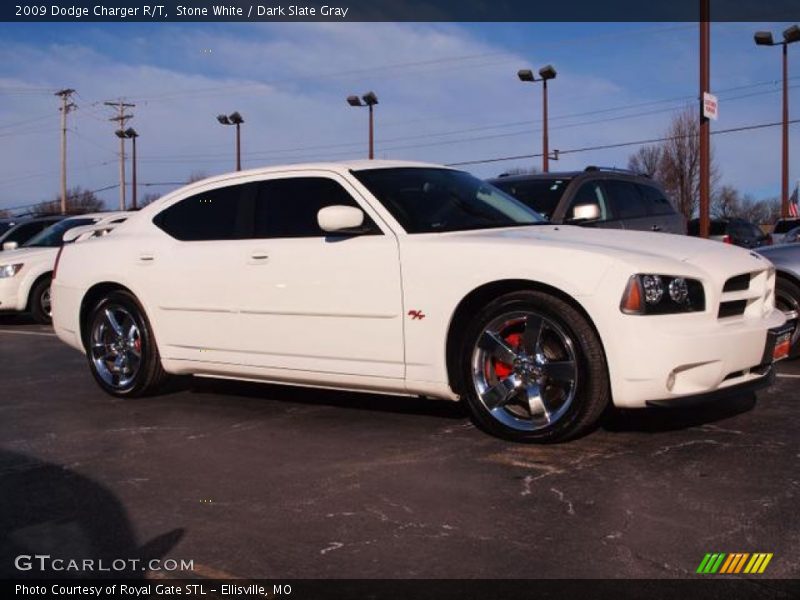 Stone White / Dark Slate Gray 2009 Dodge Charger R/T