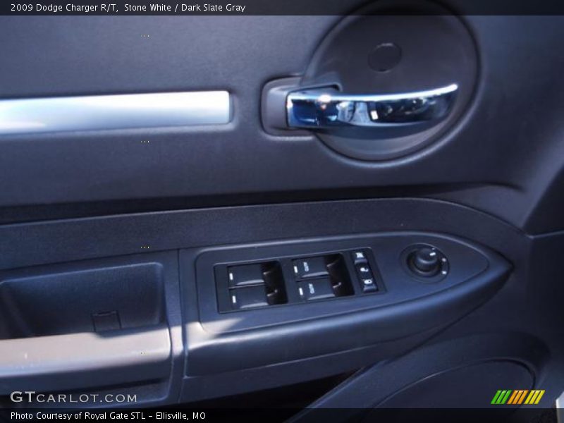 Stone White / Dark Slate Gray 2009 Dodge Charger R/T