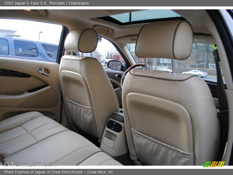 Porcelain / Champagne 2007 Jaguar S-Type 3.0
