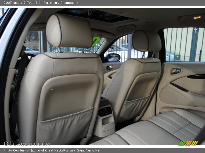 Porcelain / Champagne 2007 Jaguar S-Type 3.0
