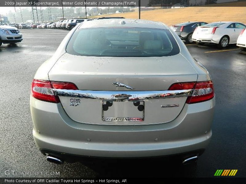 Winter Gold Metallic / Champagne/Truffle 2009 Jaguar XF Supercharged