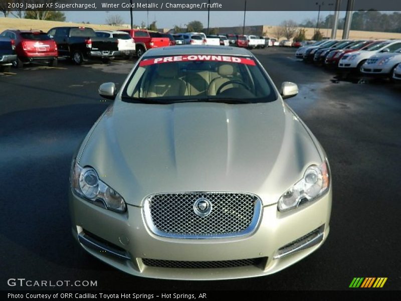 Winter Gold Metallic / Champagne/Truffle 2009 Jaguar XF Supercharged