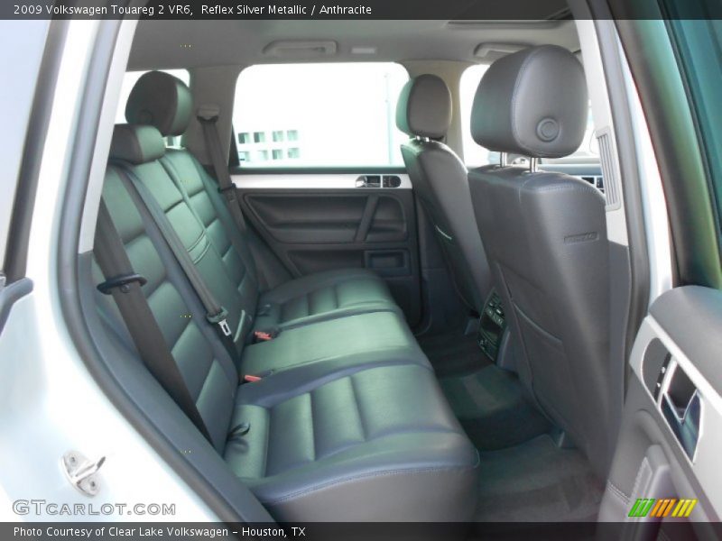 Reflex Silver Metallic / Anthracite 2009 Volkswagen Touareg 2 VR6