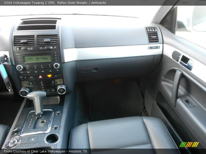 Reflex Silver Metallic / Anthracite 2009 Volkswagen Touareg 2 VR6