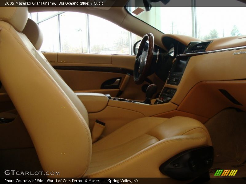 Blu Oceano (Blue) / Cuoio 2009 Maserati GranTurismo