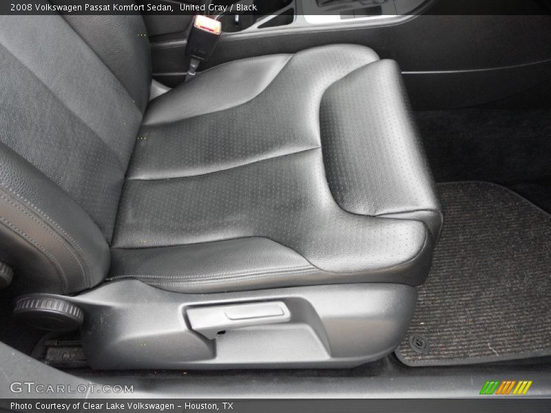 United Gray / Black 2008 Volkswagen Passat Komfort Sedan