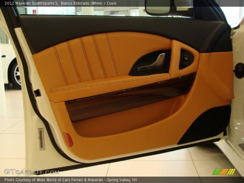 Door Panel of 2012 Quattroporte S