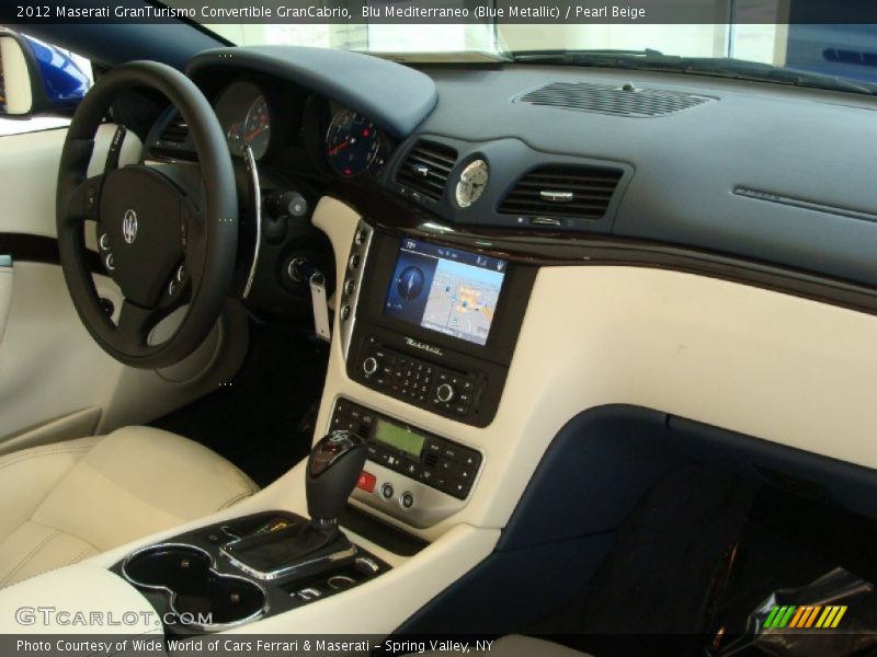 Dashboard of 2012 GranTurismo Convertible GranCabrio