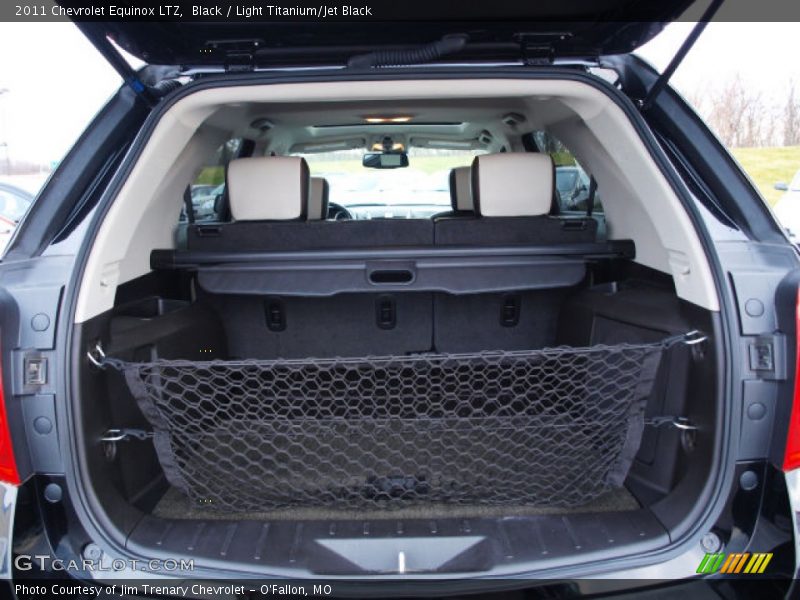  2011 Equinox LTZ Trunk