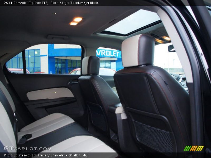 Black / Light Titanium/Jet Black 2011 Chevrolet Equinox LTZ