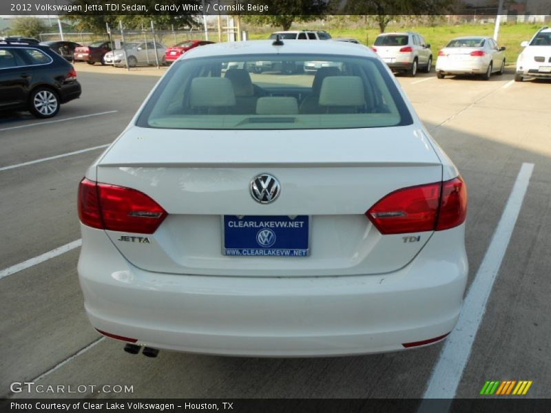 Candy White / Cornsilk Beige 2012 Volkswagen Jetta TDI Sedan
