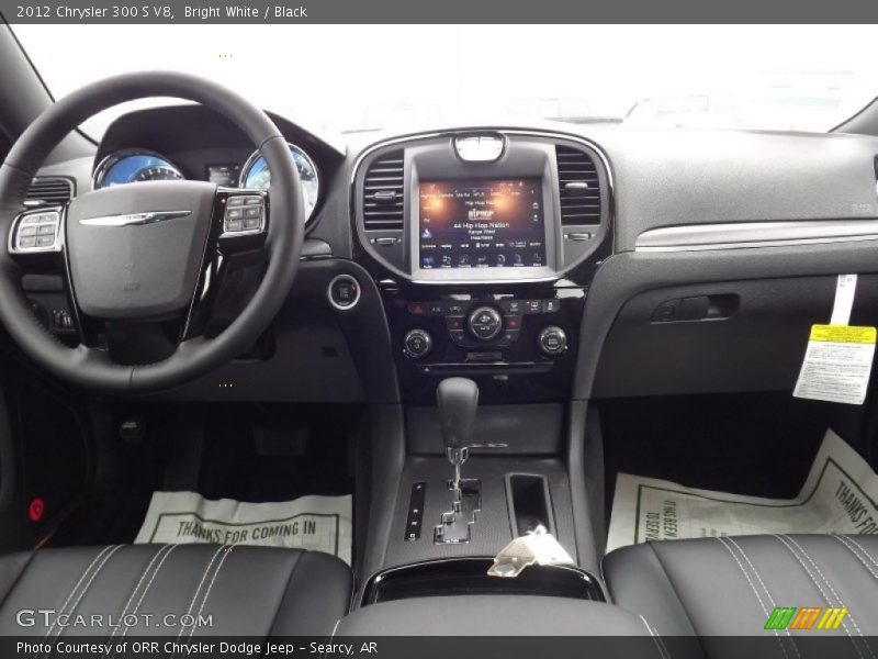 Bright White / Black 2012 Chrysler 300 S V8