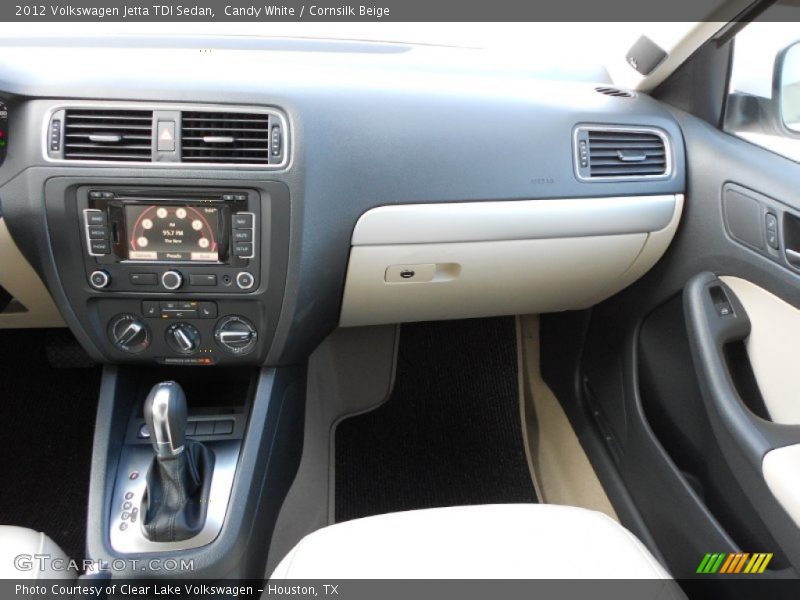 Candy White / Cornsilk Beige 2012 Volkswagen Jetta TDI Sedan