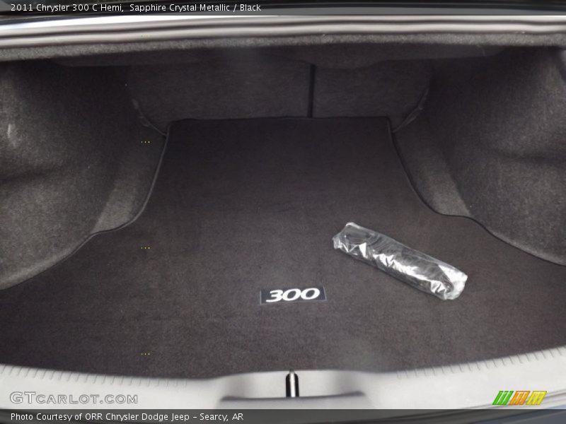  2011 300 C Hemi Trunk
