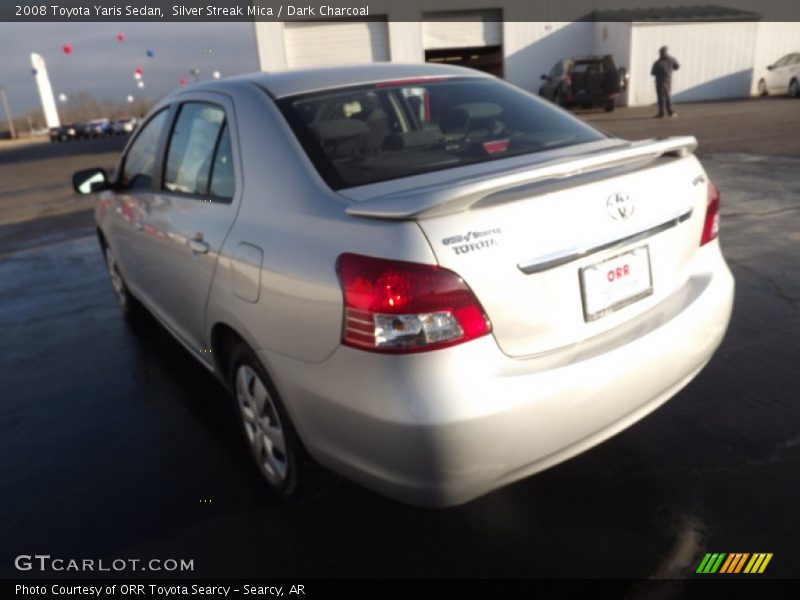 Silver Streak Mica / Dark Charcoal 2008 Toyota Yaris Sedan