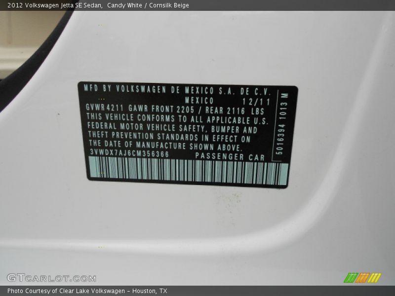 Candy White / Cornsilk Beige 2012 Volkswagen Jetta SE Sedan