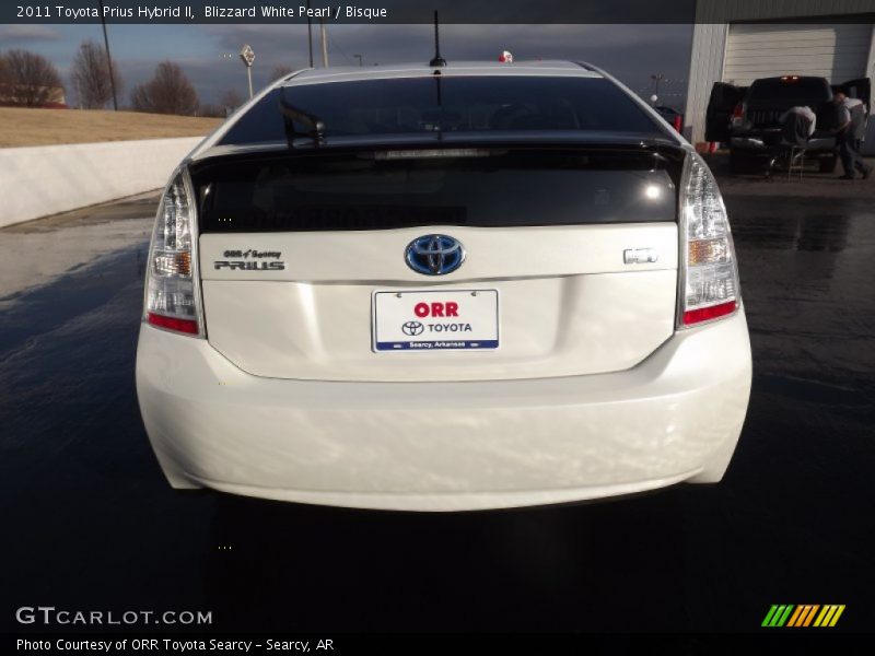 Blizzard White Pearl / Bisque 2011 Toyota Prius Hybrid II