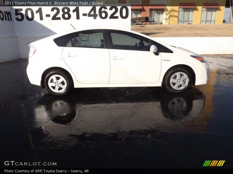 Blizzard White Pearl / Bisque 2011 Toyota Prius Hybrid II