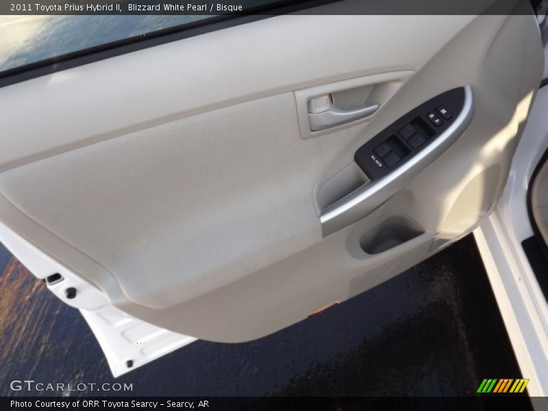 Blizzard White Pearl / Bisque 2011 Toyota Prius Hybrid II