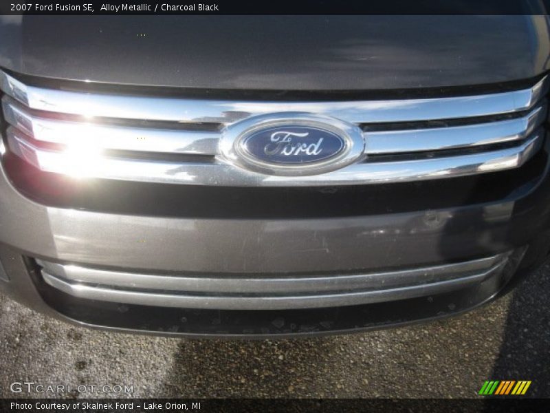 Alloy Metallic / Charcoal Black 2007 Ford Fusion SE