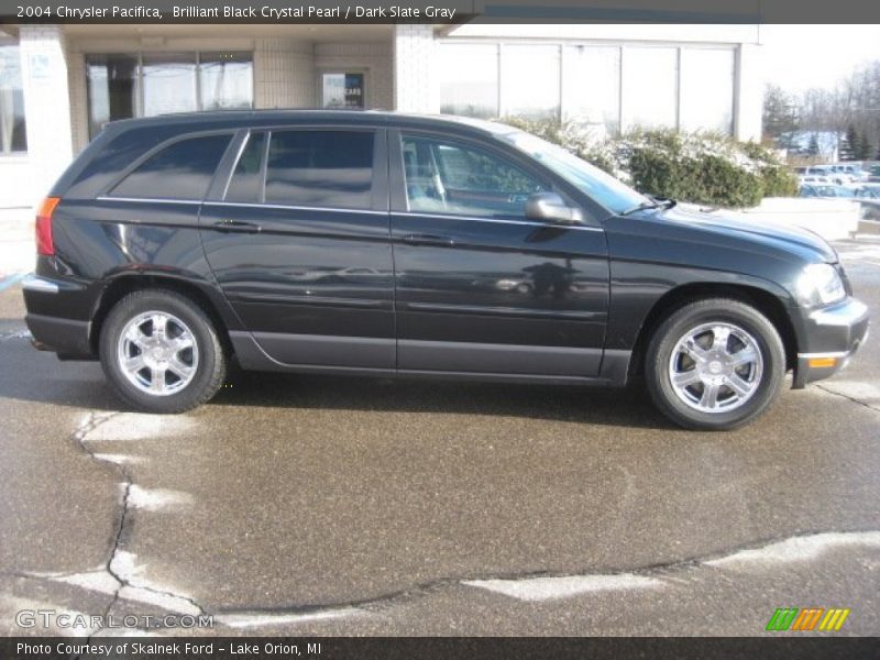 Brilliant Black Crystal Pearl / Dark Slate Gray 2004 Chrysler Pacifica