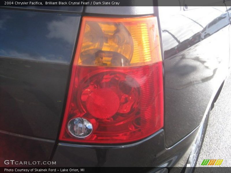 Brilliant Black Crystal Pearl / Dark Slate Gray 2004 Chrysler Pacifica
