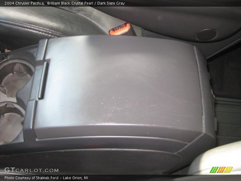 Brilliant Black Crystal Pearl / Dark Slate Gray 2004 Chrysler Pacifica