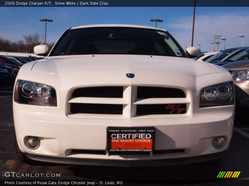 Stone White / Dark Slate Gray 2009 Dodge Charger R/T