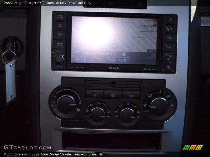 Stone White / Dark Slate Gray 2009 Dodge Charger R/T