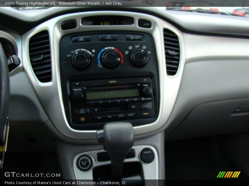 Millenium Silver Metallic / Ash Gray 2006 Toyota Highlander V6